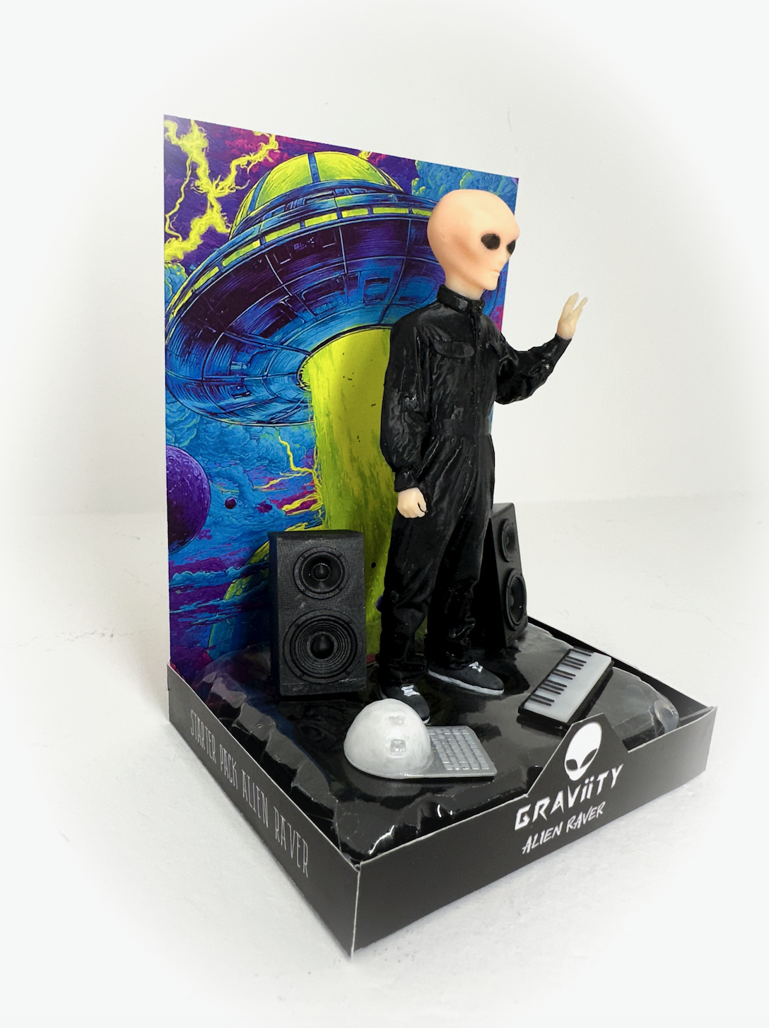 Alien Raver Figurine